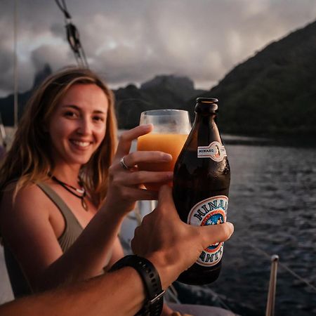 2 Nuits Insolites & 1 Excursion Voile A Bord Du Voilier Mori Ora Moorea Ngoại thất bức ảnh