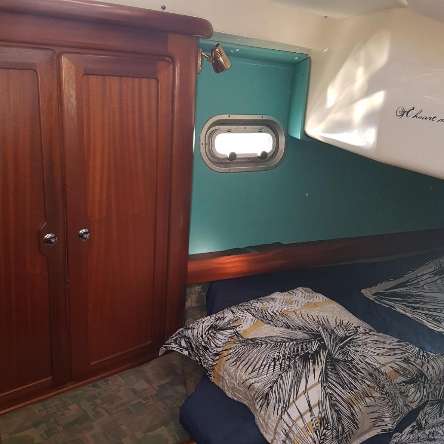 2 Nuits Insolites & 1 Excursion Voile A Bord Du Voilier Mori Ora Moorea Ngoại thất bức ảnh