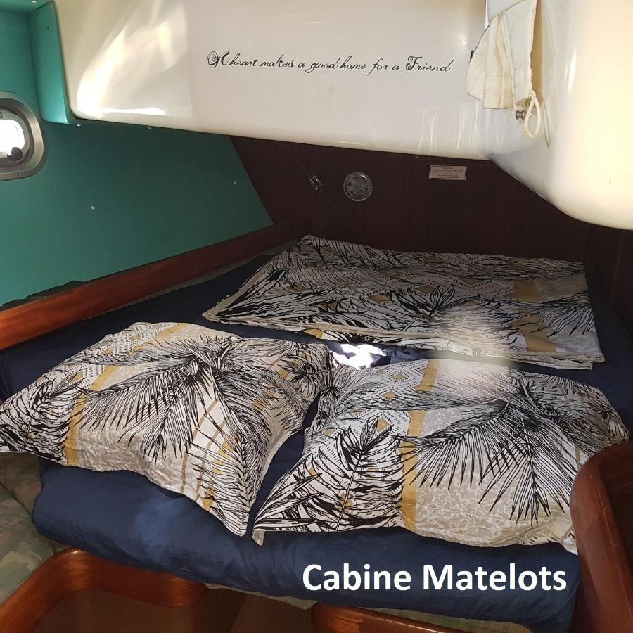 2 Nuits Insolites & 1 Excursion Voile A Bord Du Voilier Mori Ora Moorea Ngoại thất bức ảnh