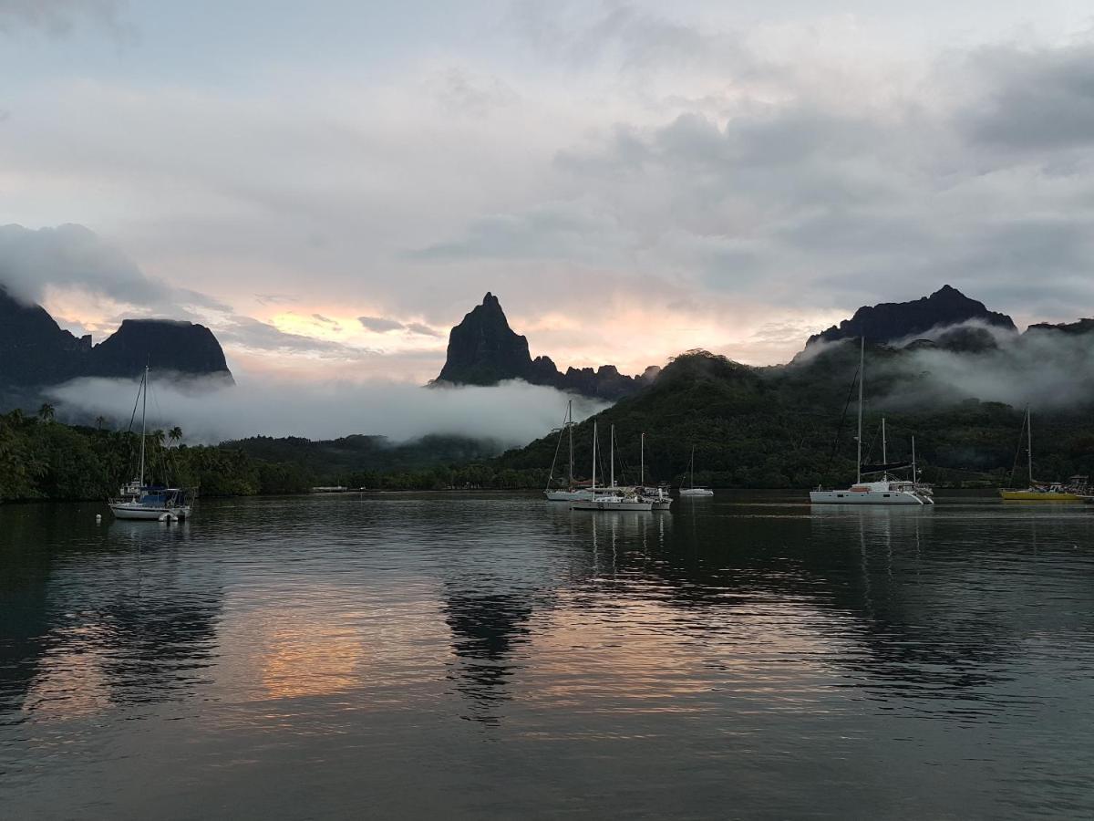 2 Nuits Insolites & 1 Excursion Voile A Bord Du Voilier Mori Ora Moorea Ngoại thất bức ảnh