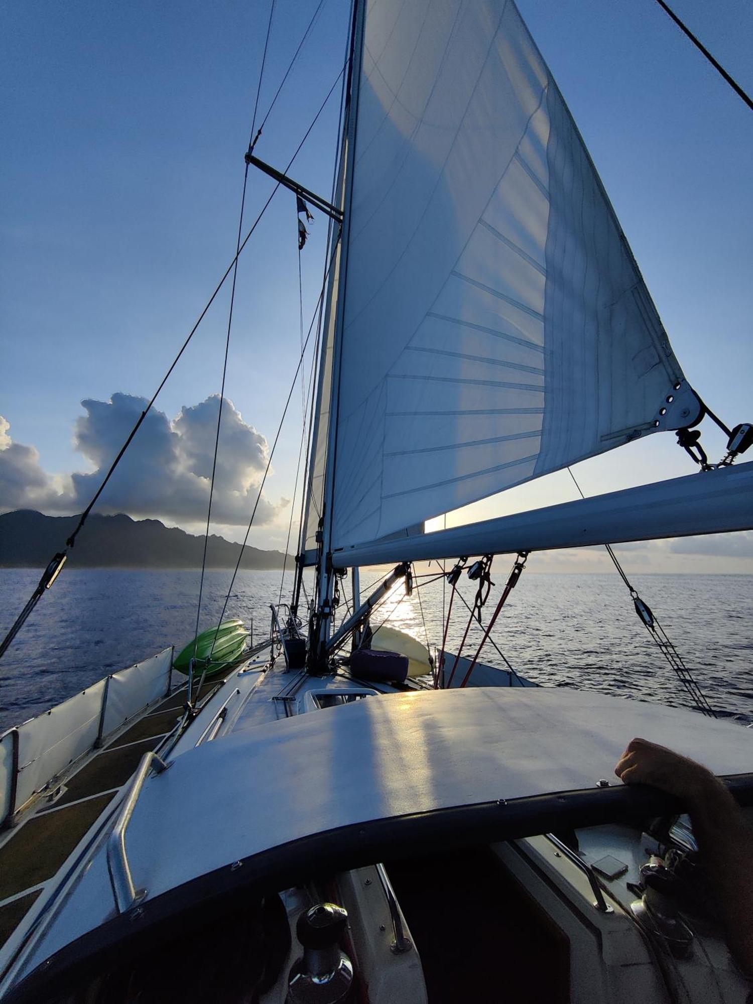2 Nuits Insolites & 1 Excursion Voile A Bord Du Voilier Mori Ora Moorea Ngoại thất bức ảnh