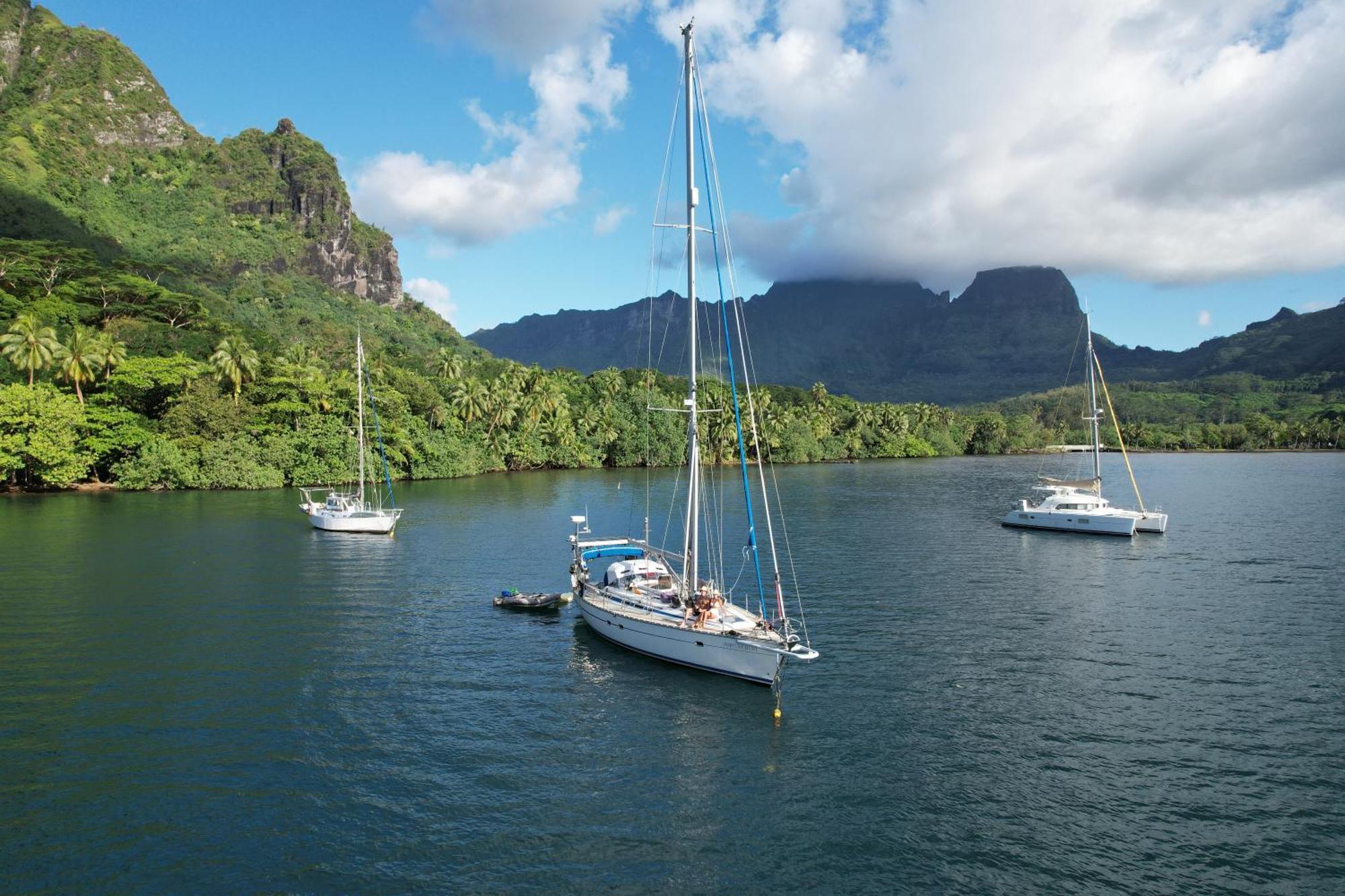 2 Nuits Insolites & 1 Excursion Voile A Bord Du Voilier Mori Ora Moorea Ngoại thất bức ảnh